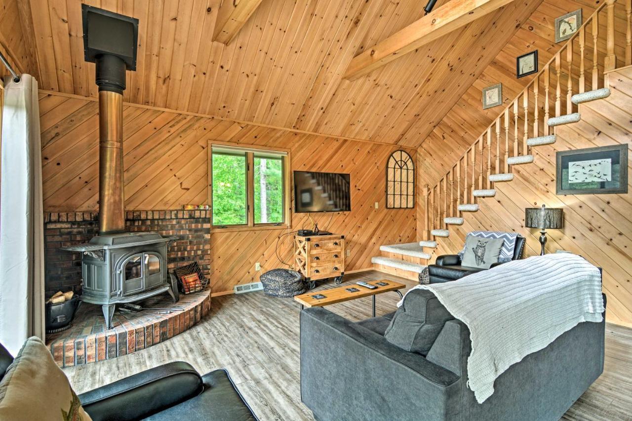 Riverfront Traverse City Cabin Fish, Kayak And Tube Dış mekan fotoğraf