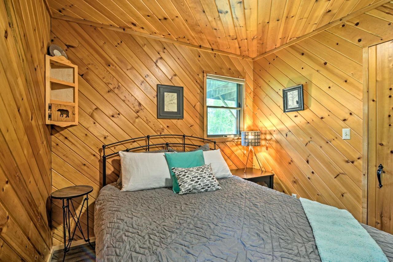 Riverfront Traverse City Cabin Fish, Kayak And Tube Dış mekan fotoğraf