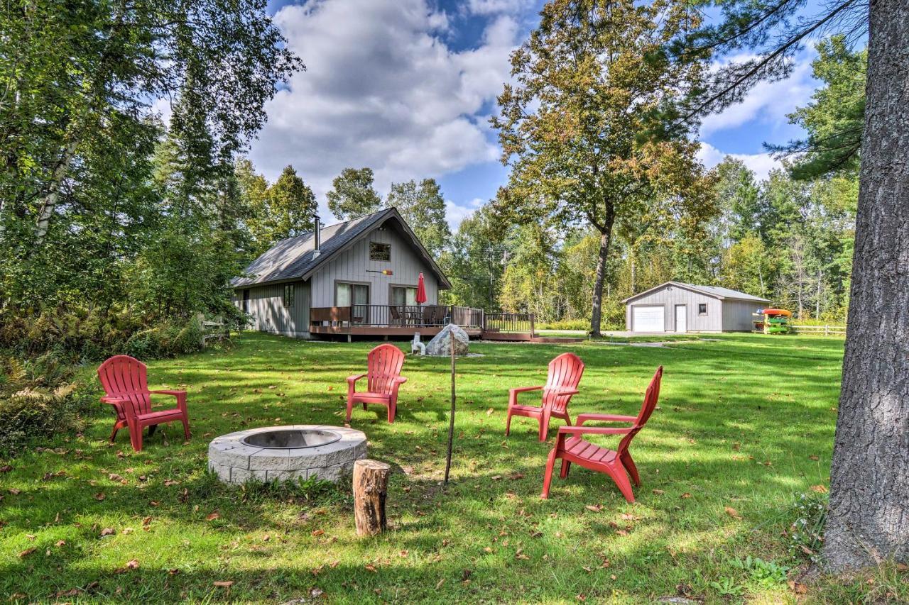 Riverfront Traverse City Cabin Fish, Kayak And Tube Dış mekan fotoğraf